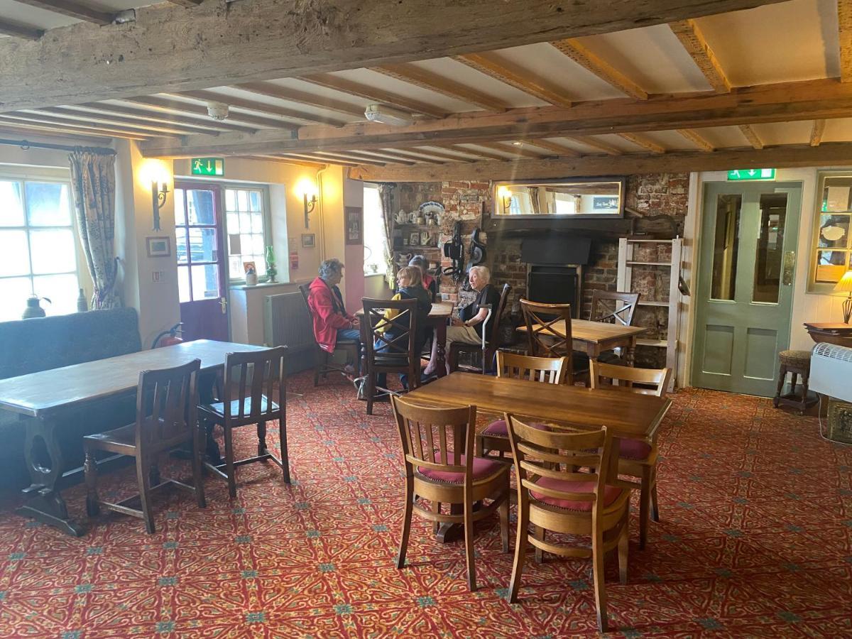 The Coach And Horses Bed & Breakfast Winchester Ngoại thất bức ảnh